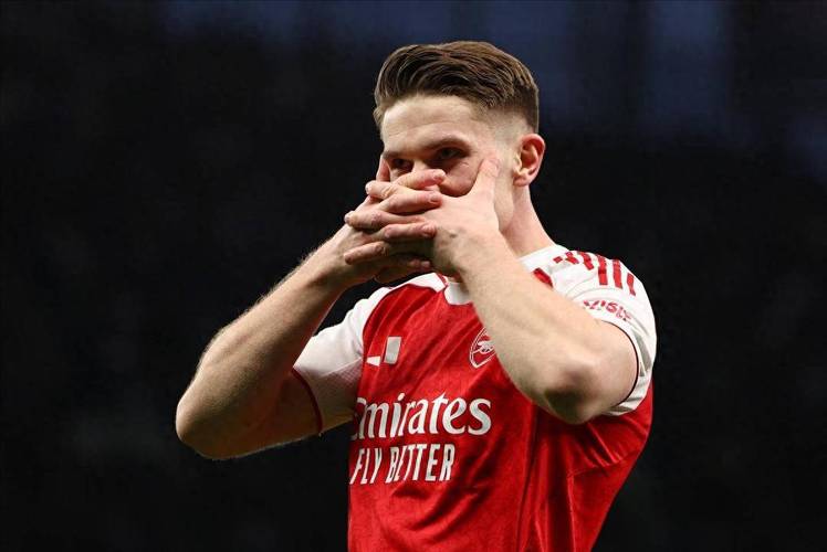 瑞典开场6分钟就取得领先！约克雷斯包抄打进个人本届世预赛首球