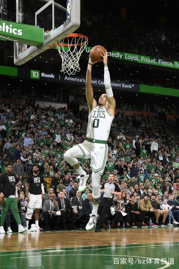 恢复得真好！塔图姆自复出以来7场两双1场三双还斩获1次周最佳